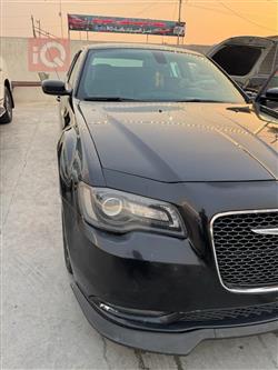 کرایسلەر 300